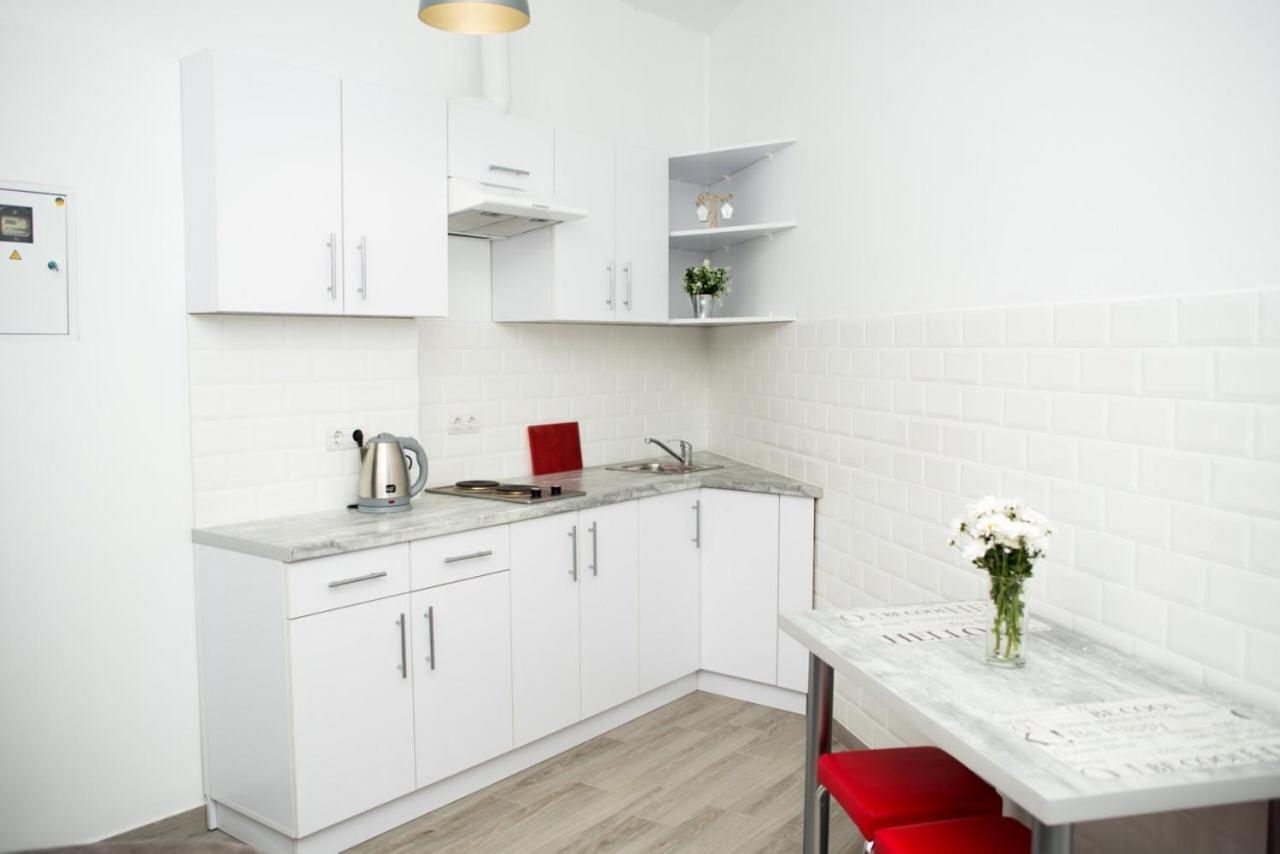 Deluxe Apartment in old city center Lviv Buitenkant foto