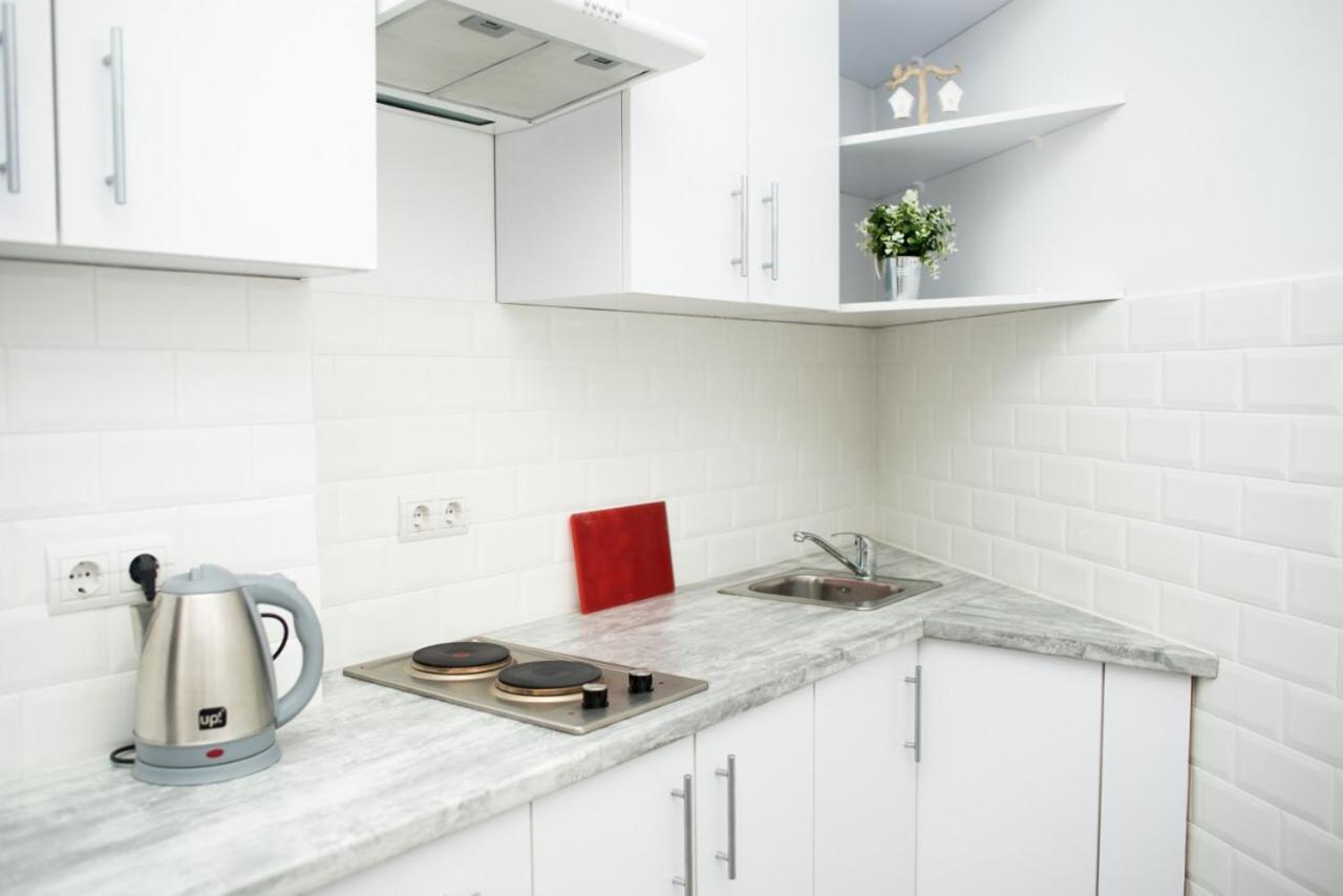 Deluxe Apartment in old city center Lviv Buitenkant foto