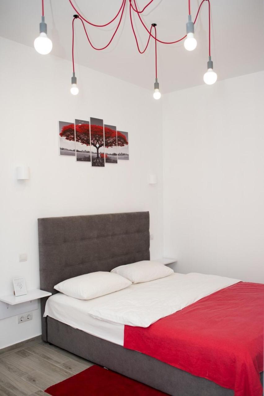 Deluxe Apartment in old city center Lviv Buitenkant foto